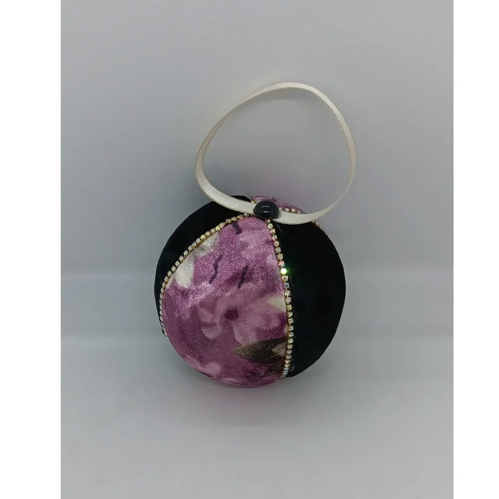Handmade Kimekomi Christmas Ornaments Black Purple Velvet Rhinestone Set of 4